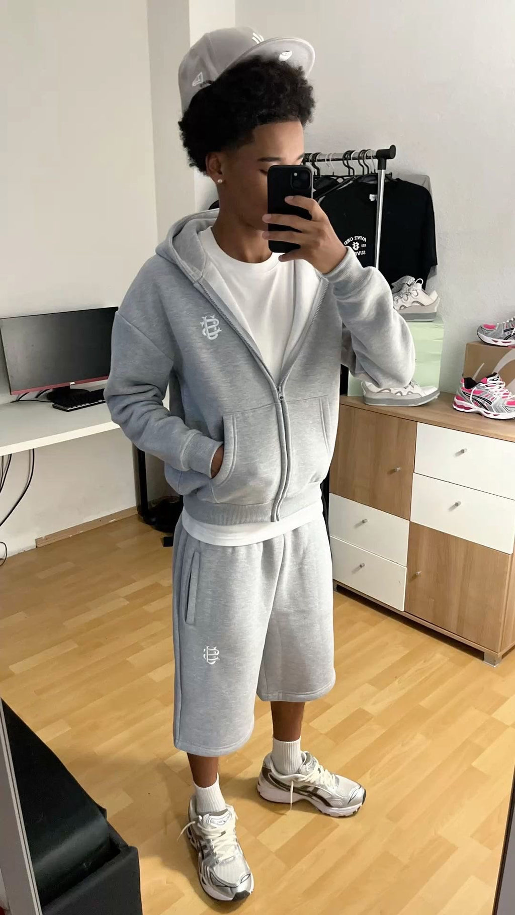SUVENE BAGGY SWEAT-SHORTS